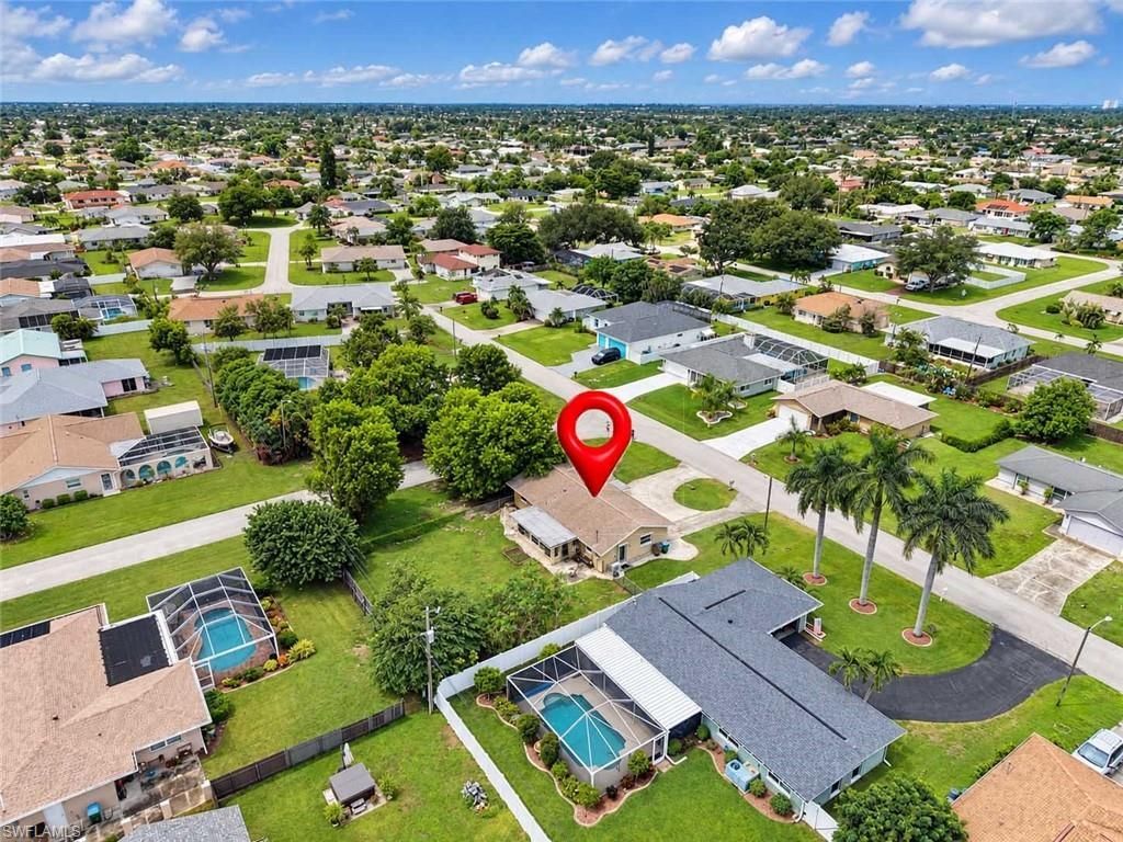 1204 SE 35th St , Cape Coral, FL 33904 Photo