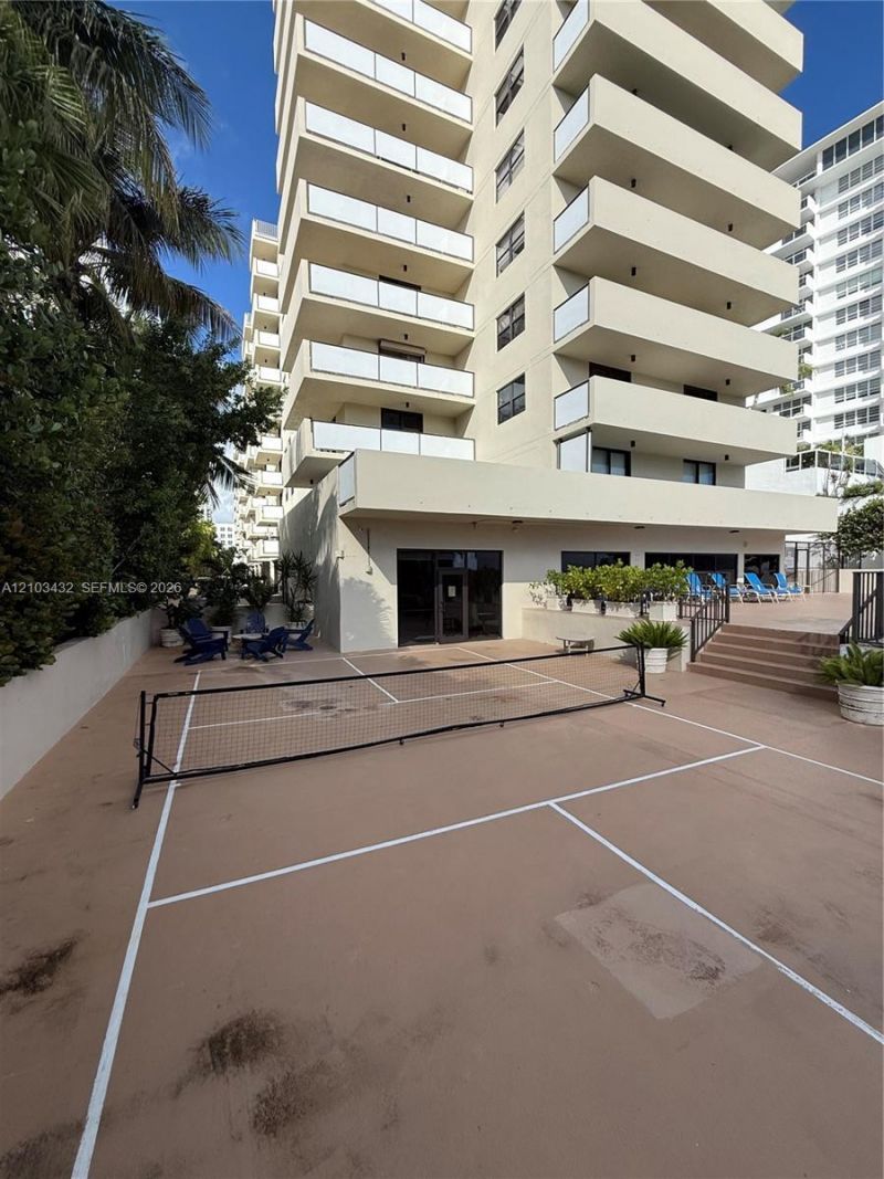 1621 Collins Ave , Unit 206, Miami Beach, FL 33139 Photo