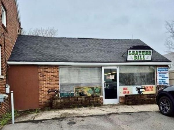 2044 E Bristol Road , Burton, Mi 48529
