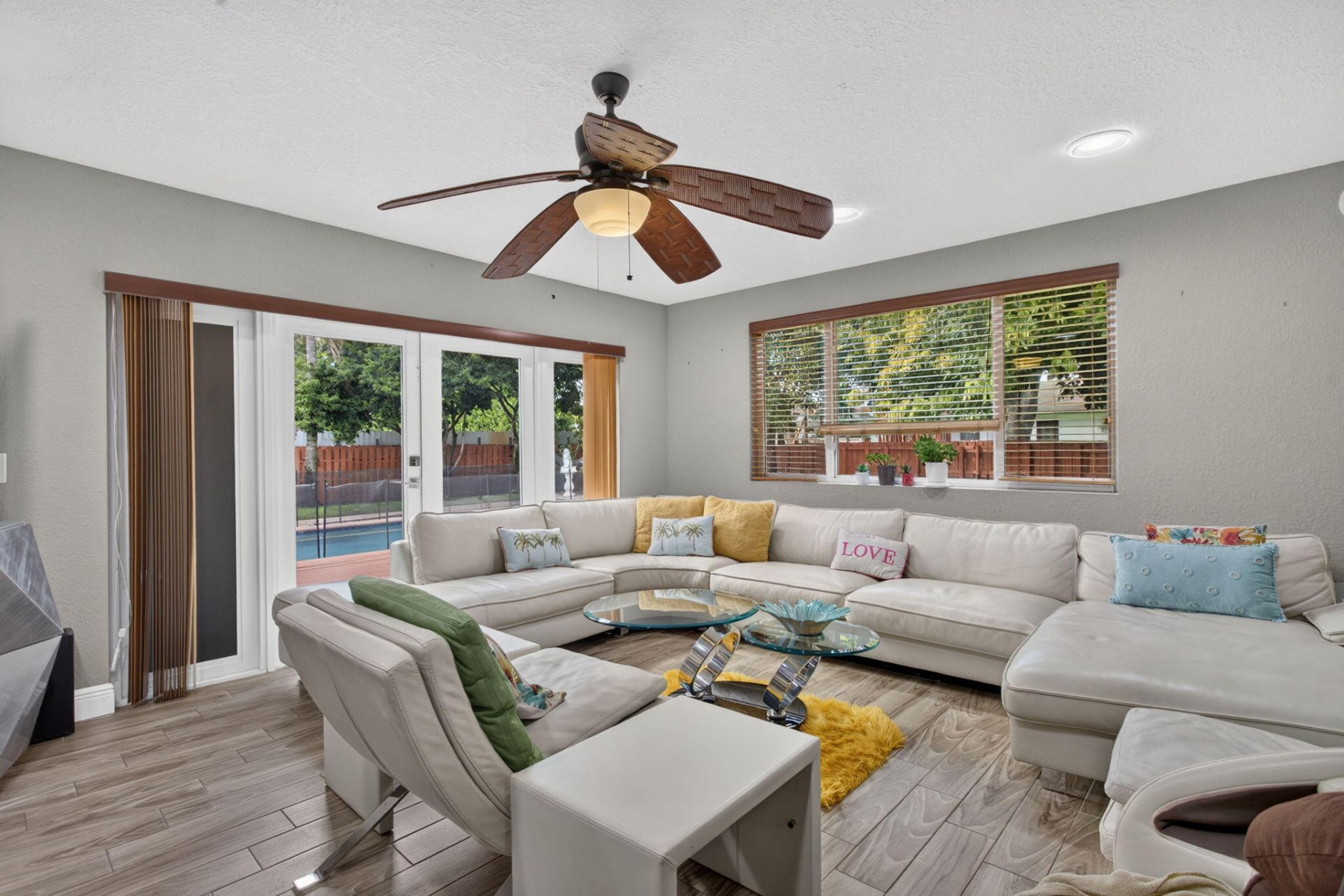 291 SW 60th Avenue, Plantation, FL 33317 Photo