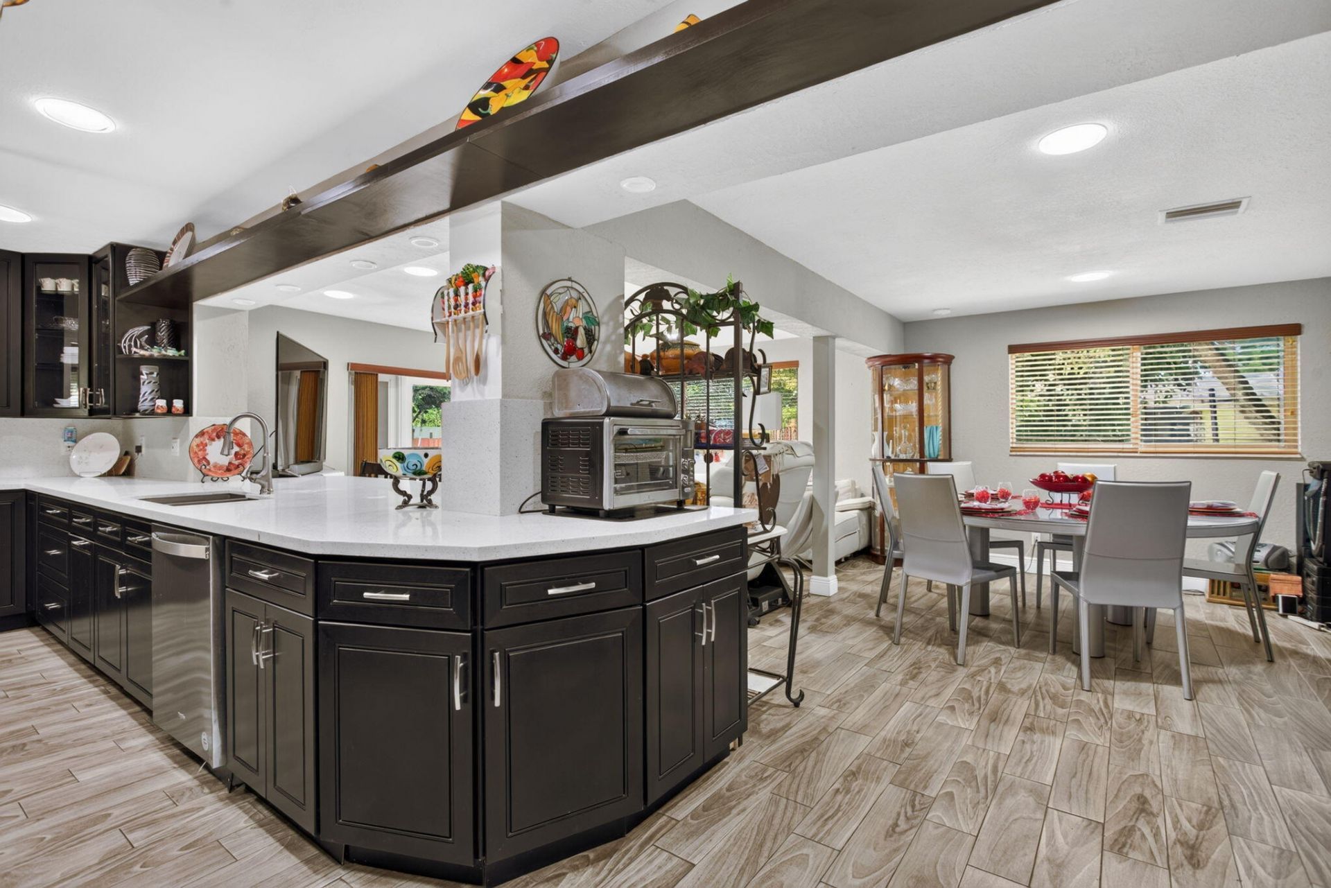 291 SW 60th Avenue, Plantation, FL 33317 Photo