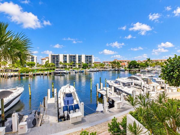 2687 N Ocean Boulevard, Unit 206, Boca Raton, FL 33431