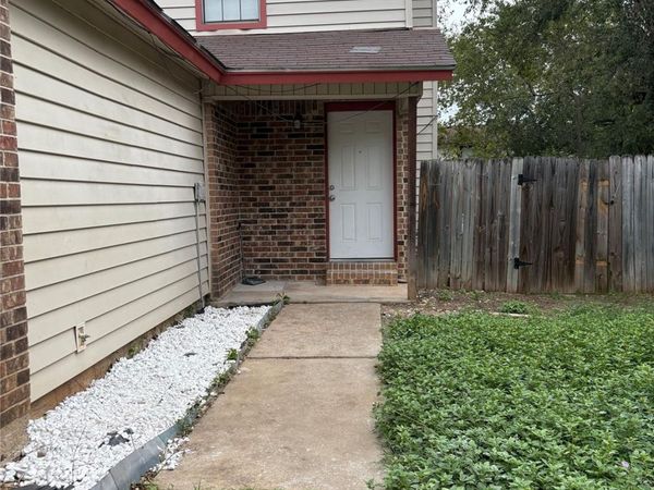 9205 Kempler DR, Unit B, Austin, TX 78748