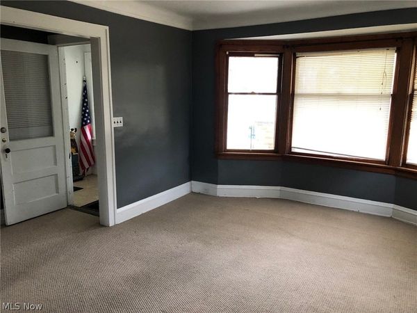 1475 Mars Avenue , Lakewood, OH 44107