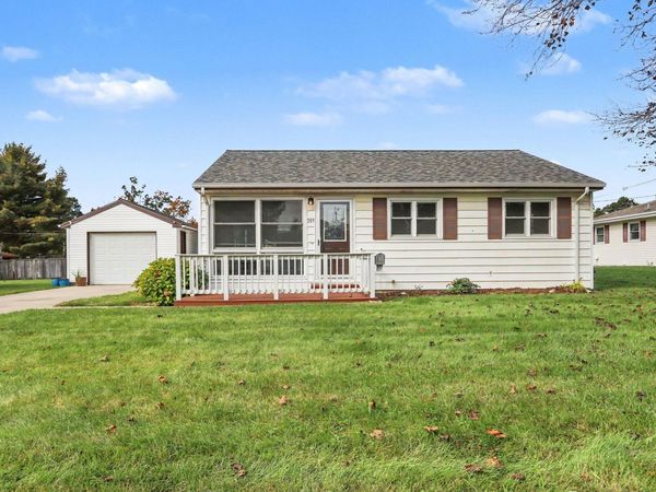 203 Pioneer Street, Sturgis, MI 49091