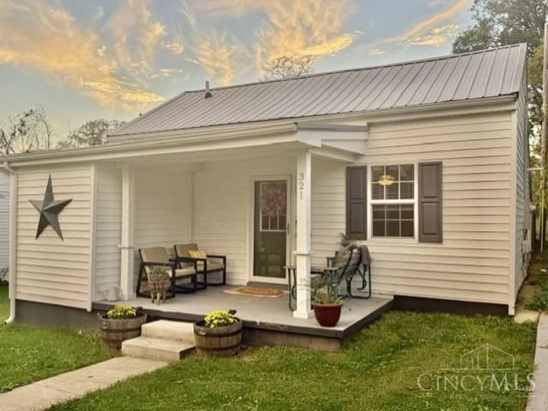 321 S East Street, Hillsboro, OH 45133 Photo 1