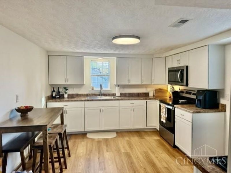 321 S East Street, Hillsboro, OH 45133 Photo 7