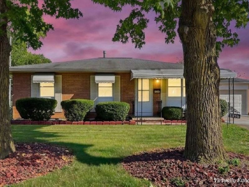 2896 Nuway Road, Columbus, OH 43207 Photo 2