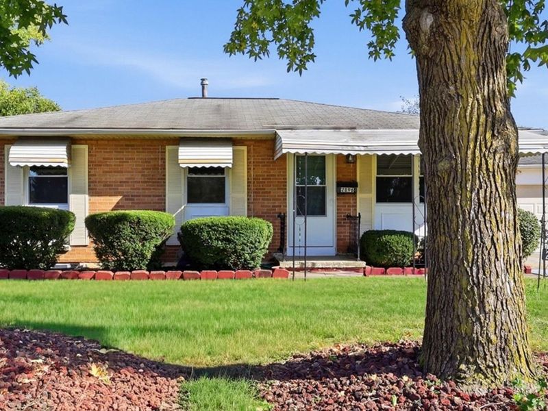 2896 Nuway Road, Columbus, OH 43207 Photo 3