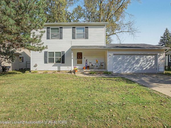 2510 Schippell Street, Holt, MI 48842