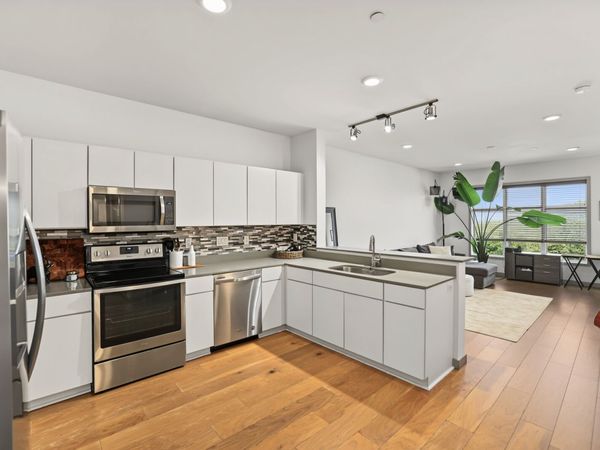 400 Herron Dr , Unit 221, Nashville, TN 37210