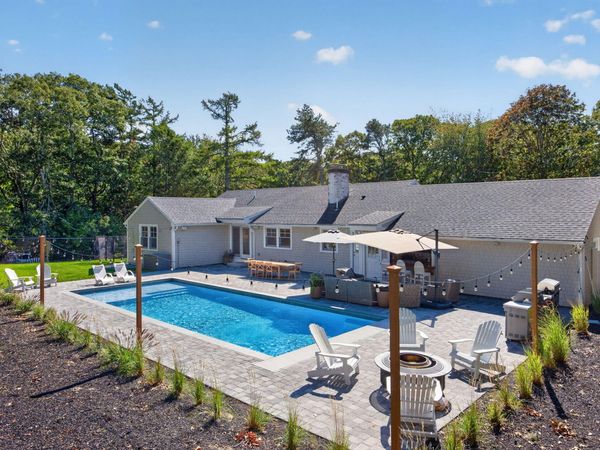 312 Round Cove Road , Chatham, MA 02633