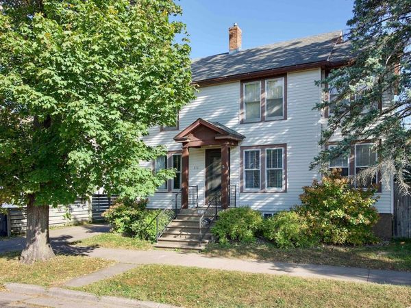 610 W Belleview Street, Winona, MN 55987