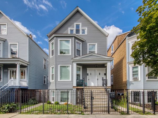 2842 N Avers Avenue , Unit 1, Chicago, IL 60618
