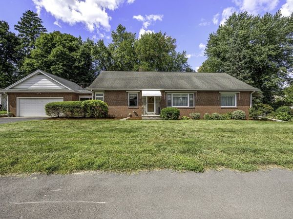 538 Newton Street, South Hadley, MA 01075