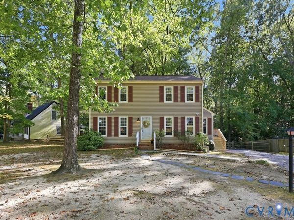 7717 Valencia Road, Chesterfield, VA 23832