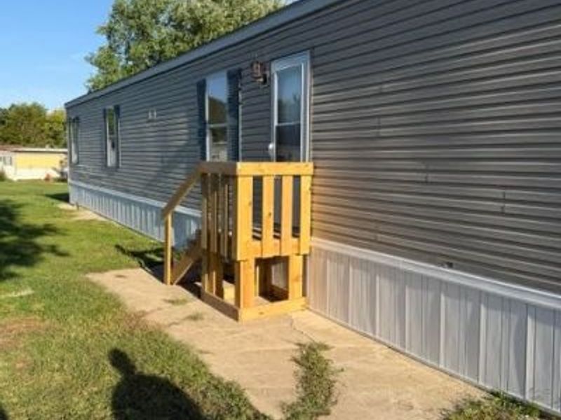 80 Chestnut Court, Mansfield, OH 44906 Photo 2