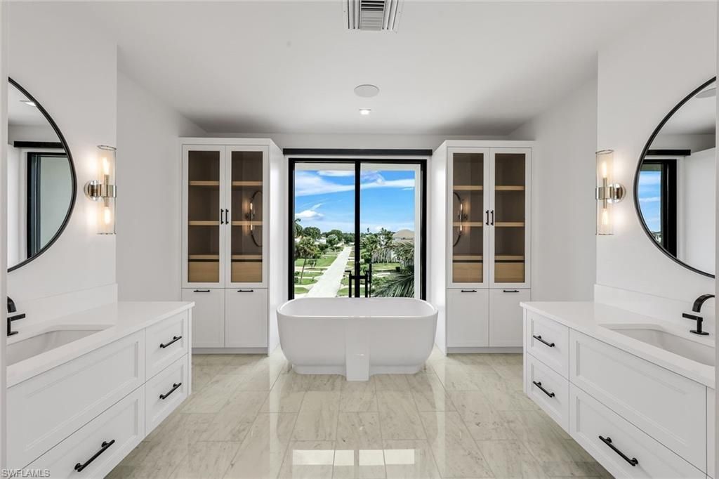 348 Seagull Ave, Naples, FL 34108 Photo