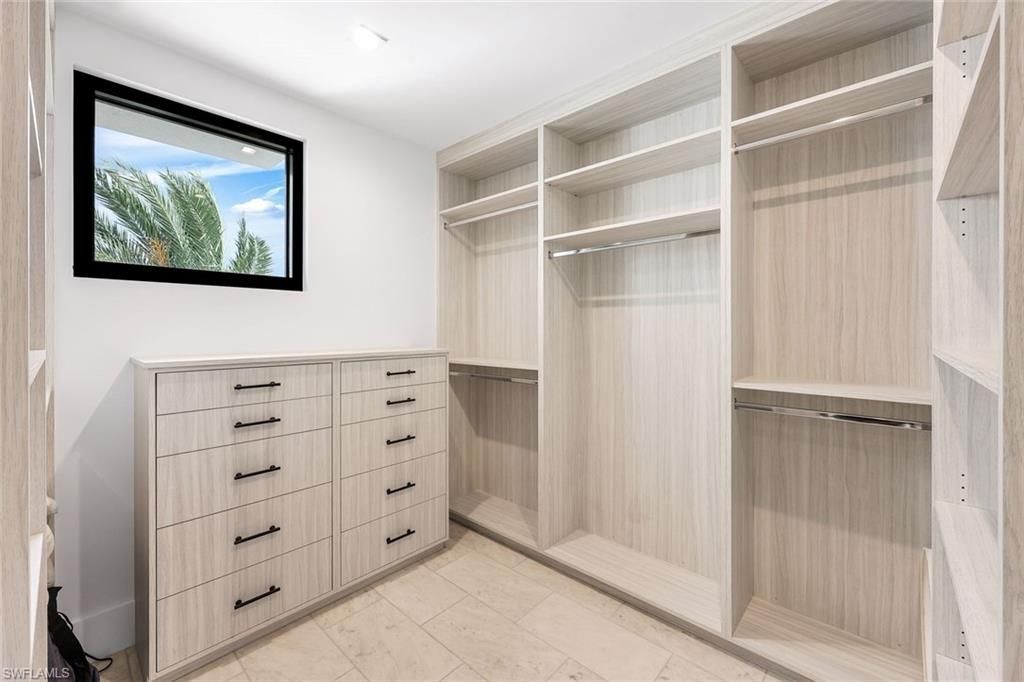 348 Seagull Ave, Naples, FL 34108 Photo