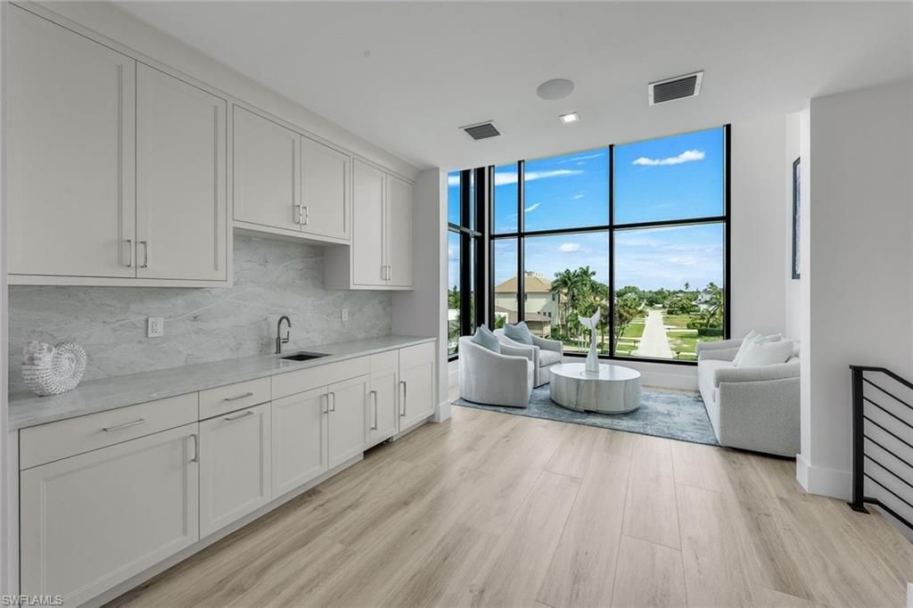348 Seagull Ave, Naples, FL 34108 Photo