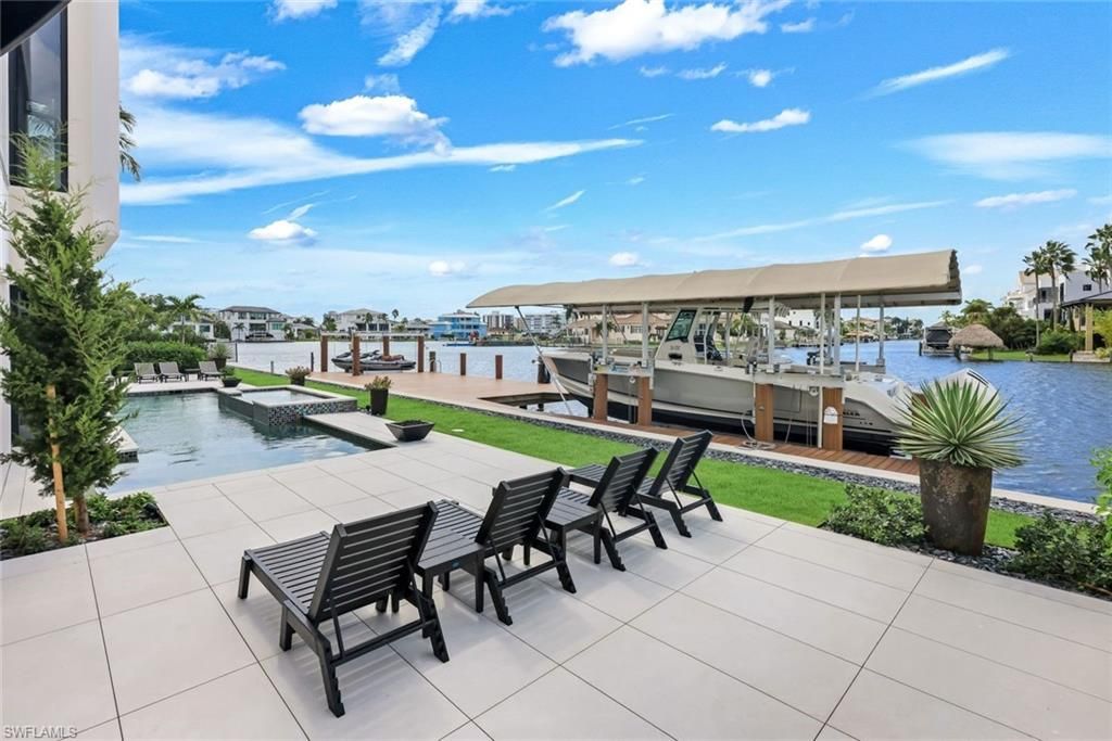 348 Seagull Ave, Naples, FL 34108 Photo
