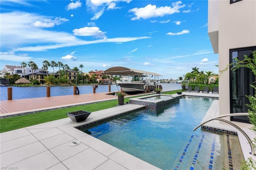 348 Seagull Ave, Naples, FL 34108 Photo