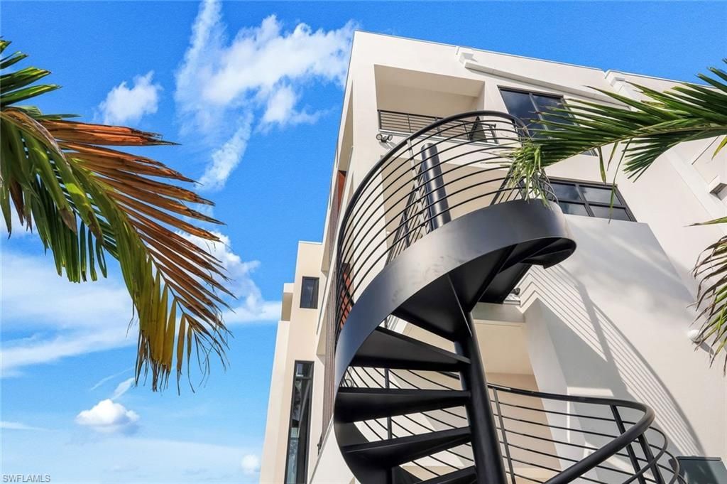 348 Seagull Ave, Naples, FL 34108 Photo