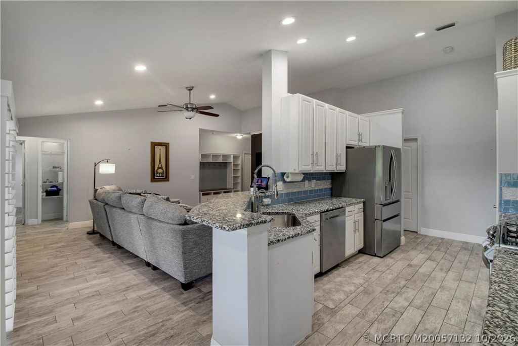 3371 SW Islesworth Circle, Palm City, FL 34990 Photo