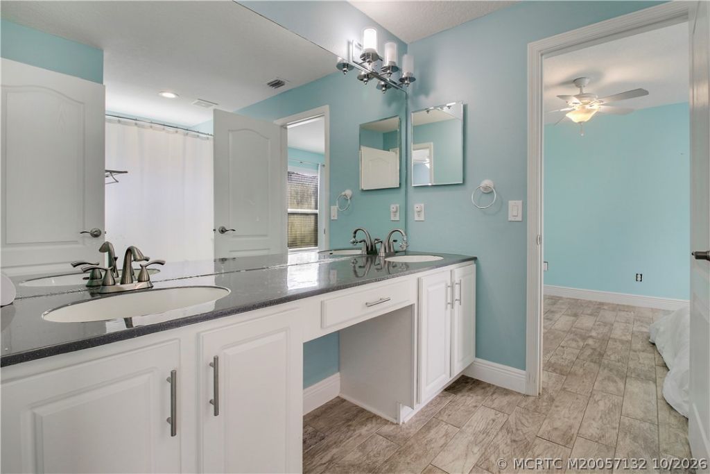 3371 SW Islesworth Circle, Palm City, FL 34990 Photo