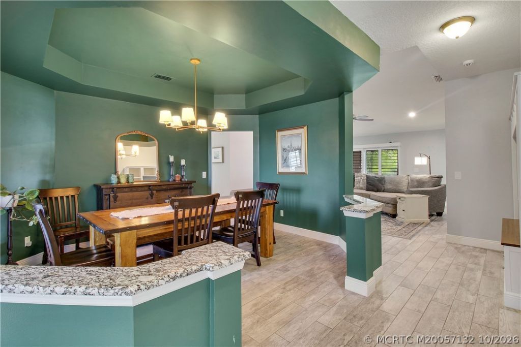 3371 SW Islesworth Circle, Palm City, FL 34990 Photo