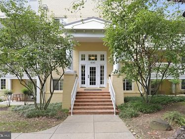 4141 S FOUR MILE RUN DRIVE , Unit 402, ARLINGTON, VA 22204