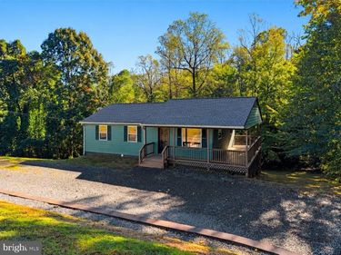 1732 MEANDER RUN, LOCUST DALE, VA 22948