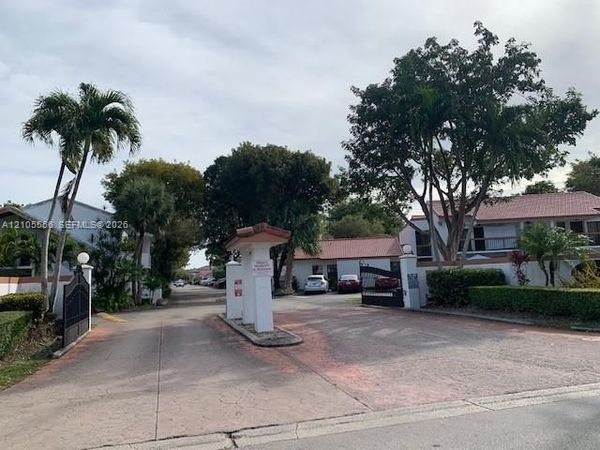 7415 SW 153rd Ct , Unit 106-7, Miami, FL 33193