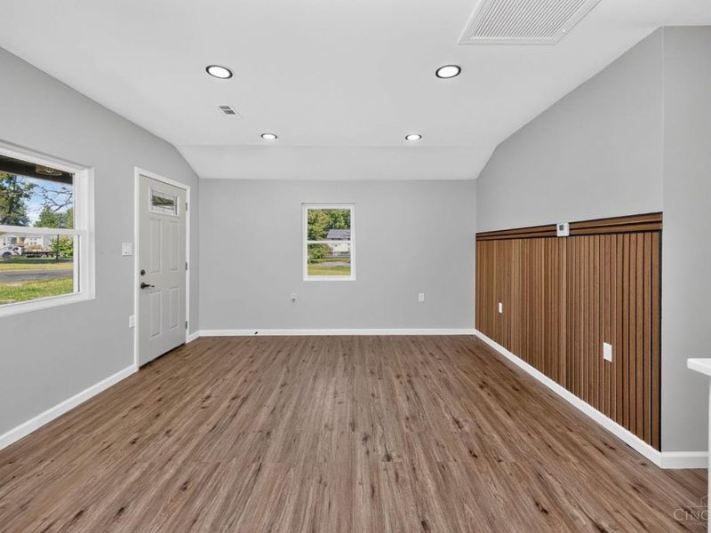 8812 Pine Road, Sycamore Township, OH 45242 Photo 13