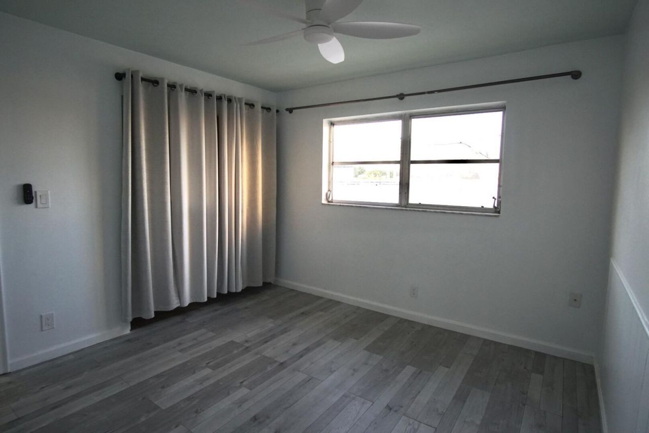 205 NE 3rd Street, Unit 203, Boynton Beach, FL 33435 Photo