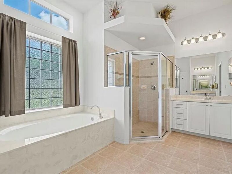 386 SW Donna Terrace, Port Saint Lucie, FL 34984 Photo