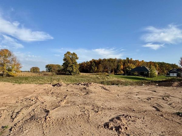 1037 SANDPIPER DRIVE, Menasha, WI 54952