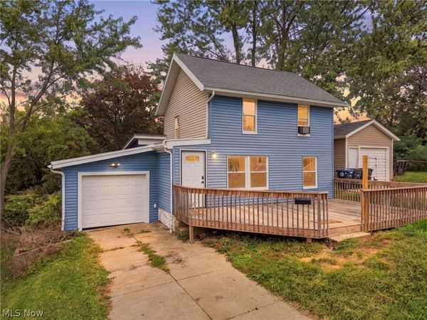1833 Springfield Center Road , Akron, OH 44312