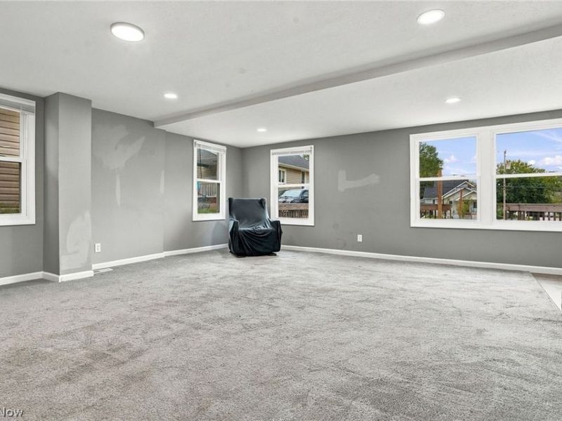 1833 Springfield Center Road , Akron, OH 44312 Photo 14