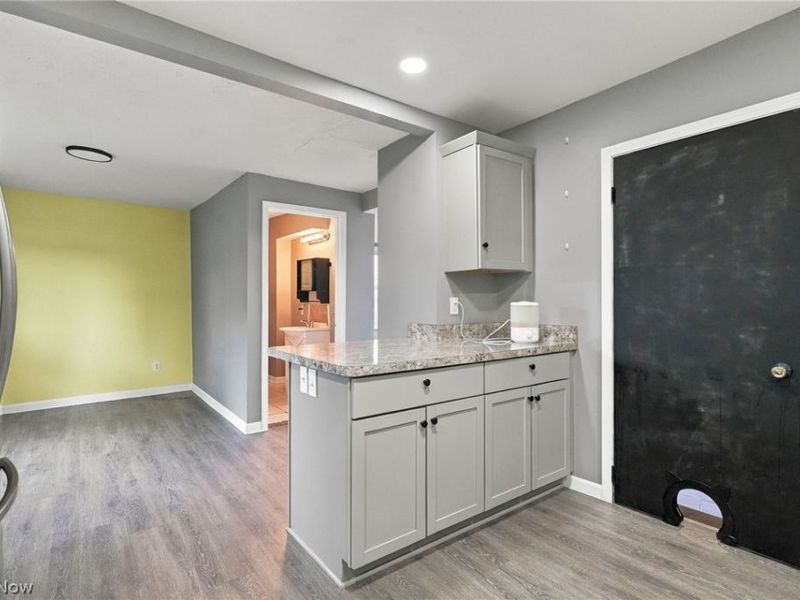 1833 Springfield Center Road , Akron, OH 44312 Photo 19