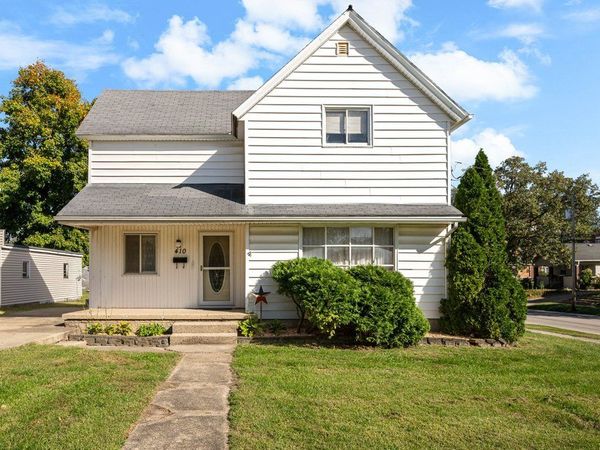 410 S Cottage Street , Kewanee, IL 61443