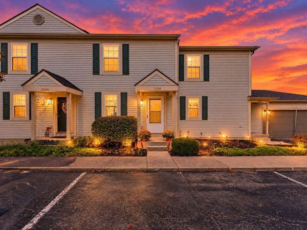 7298 Kirkdale Drive, Unit 19E, Blacklick, OH 43004
