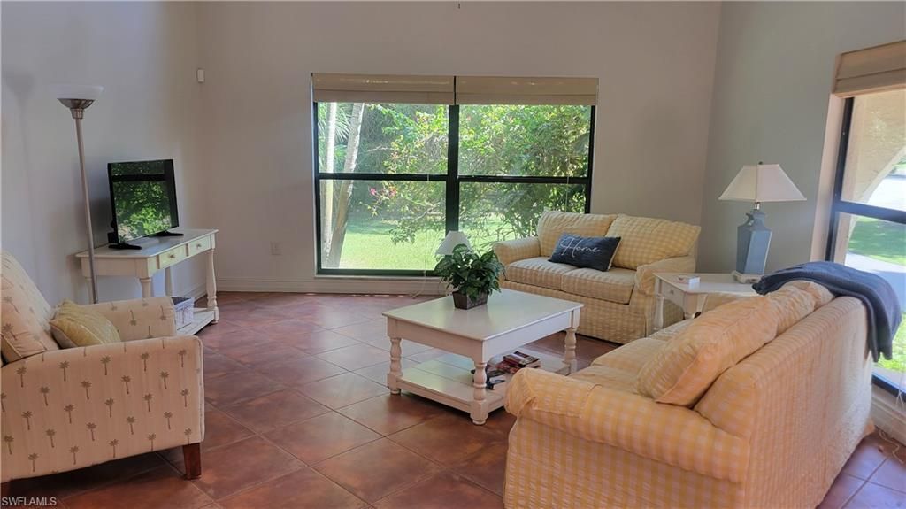 5259 Myrtle Ln , Naples, FL 34113 Photo