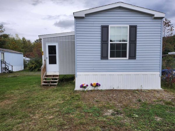 41 Riverside Drive, Campton, NH 03223