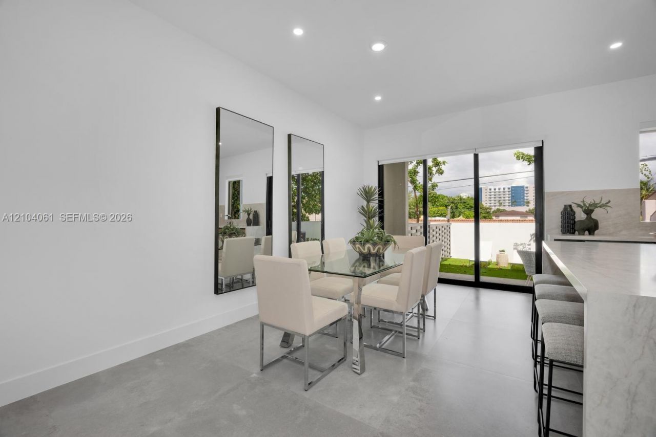 1767 NW 3 St , Miami, FL 33125 Photo