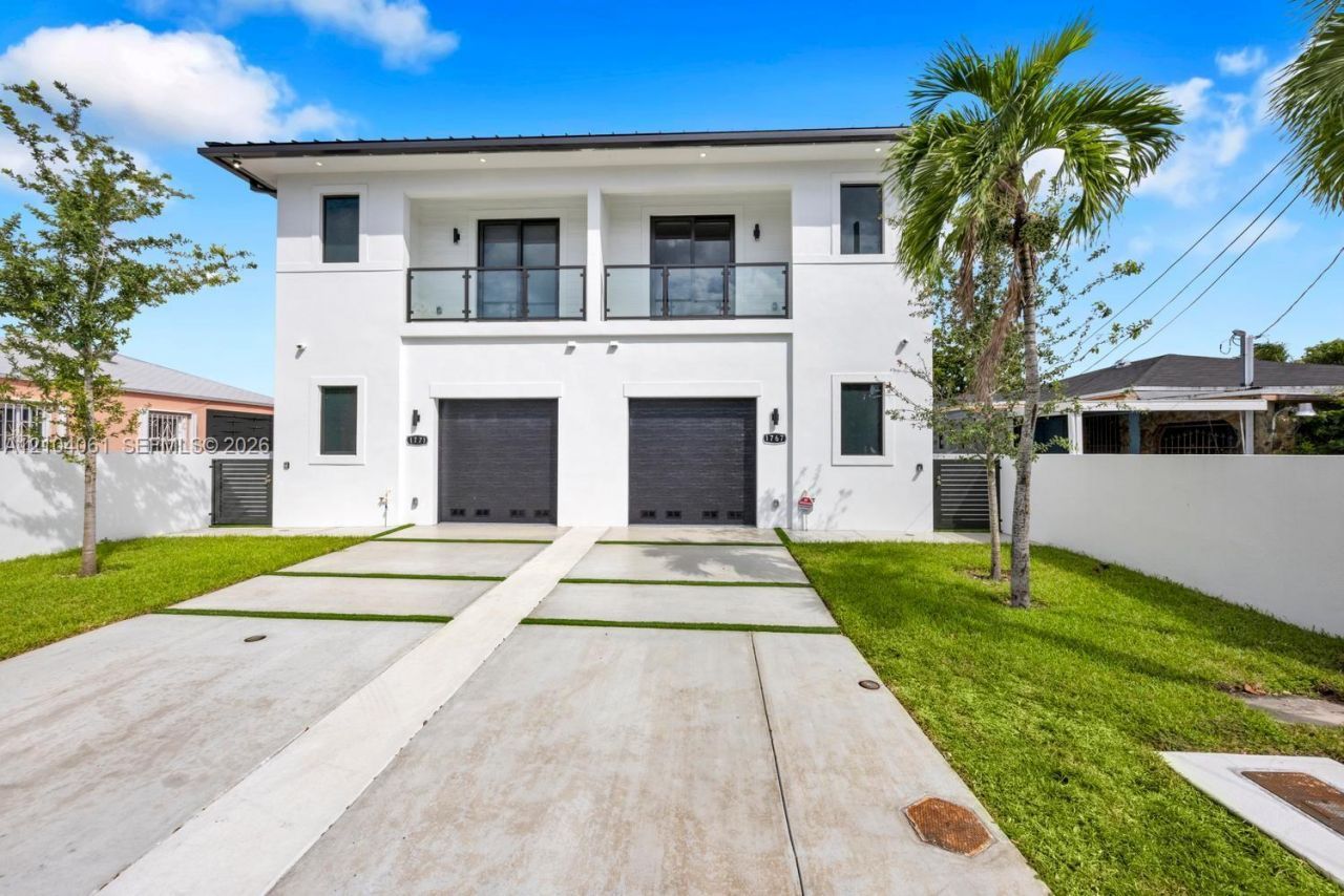 1767 NW 3 St , Miami, FL 33125 Photo