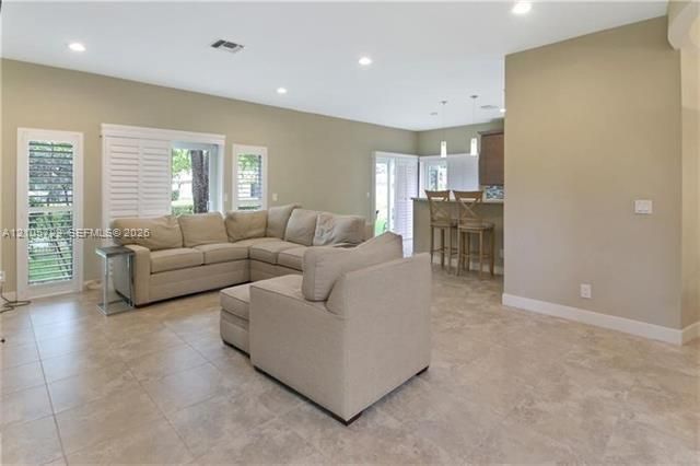 11255 Lakeview Dr, Unit 23-G, Coral Springs, FL 33071 Photo
