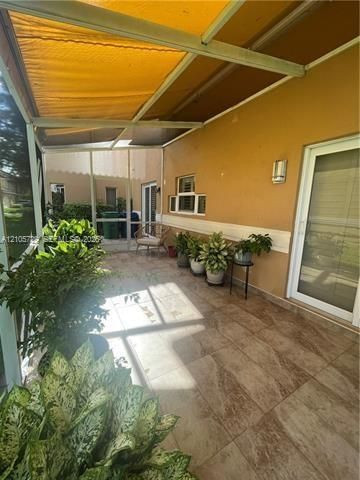 11255 Lakeview Dr, Unit 23-G, Coral Springs, FL 33071 Photo