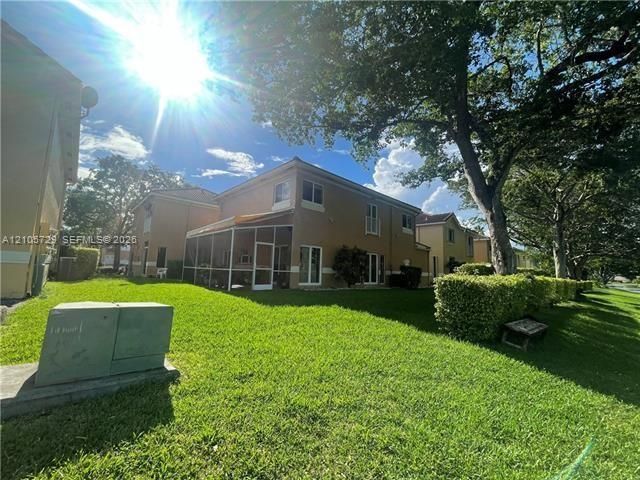 11255 Lakeview Dr, Unit 23-G, Coral Springs, FL 33071 Photo