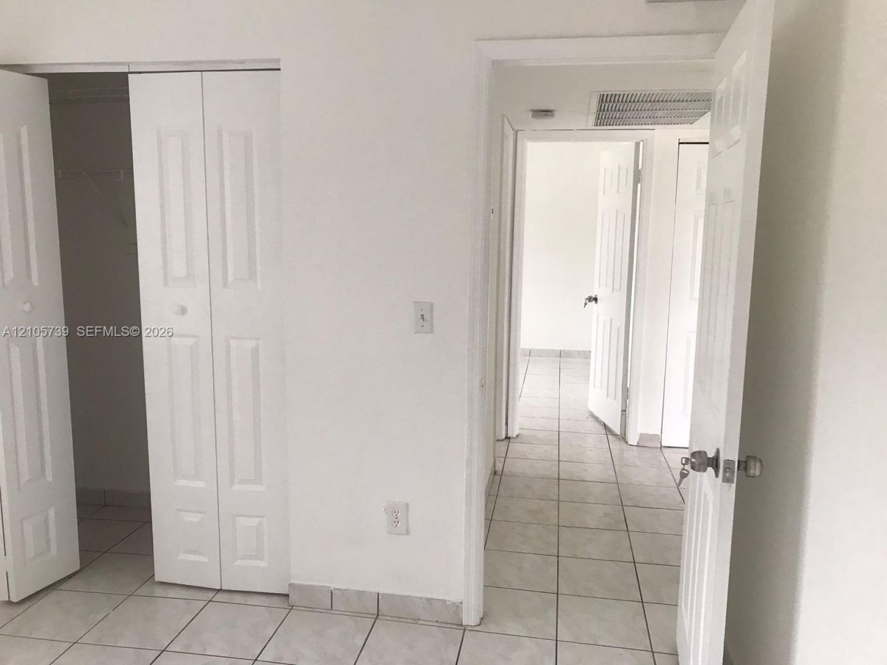 470 NE 210th Cir Ter, Unit 201-11, Miami, FL 33179 Photo